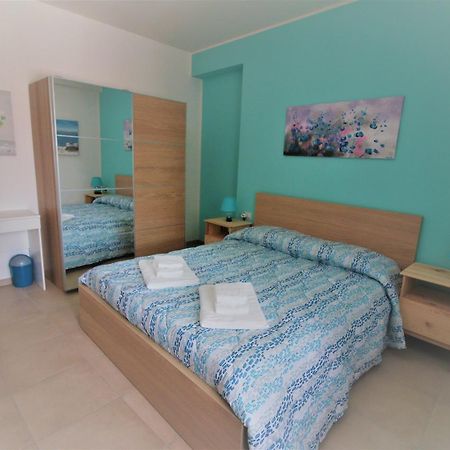 La Rosatea Bed & Breakfast Monreale Bagian luar foto