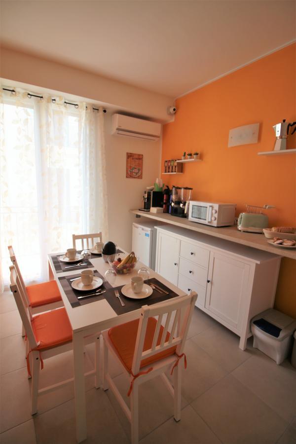 La Rosatea Bed & Breakfast Monreale Bagian luar foto
