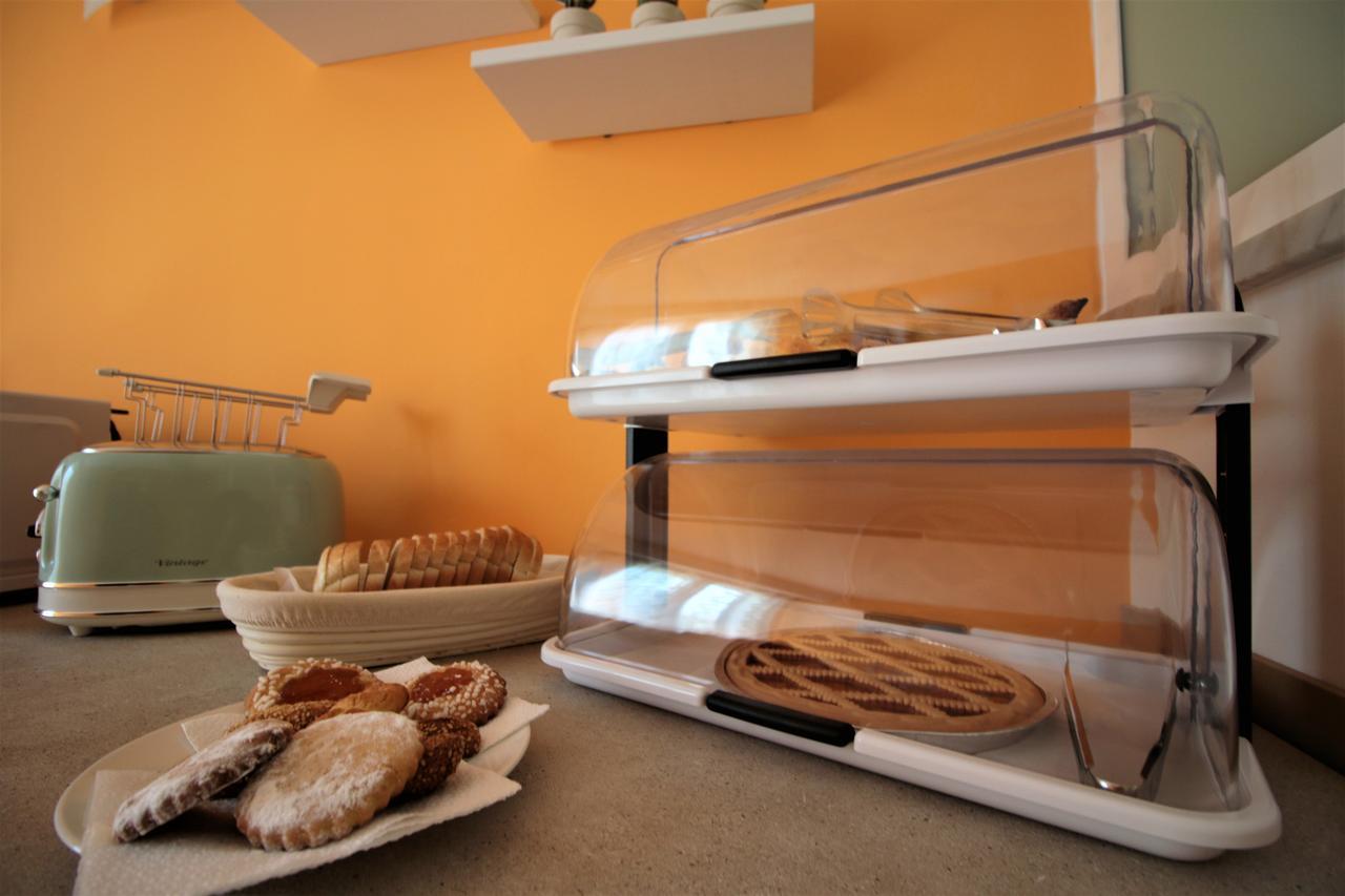 La Rosatea Bed & Breakfast Monreale Bagian luar foto