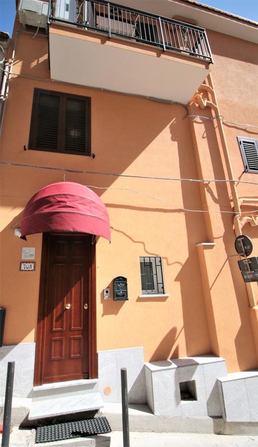La Rosatea Bed & Breakfast Monreale Bagian luar foto