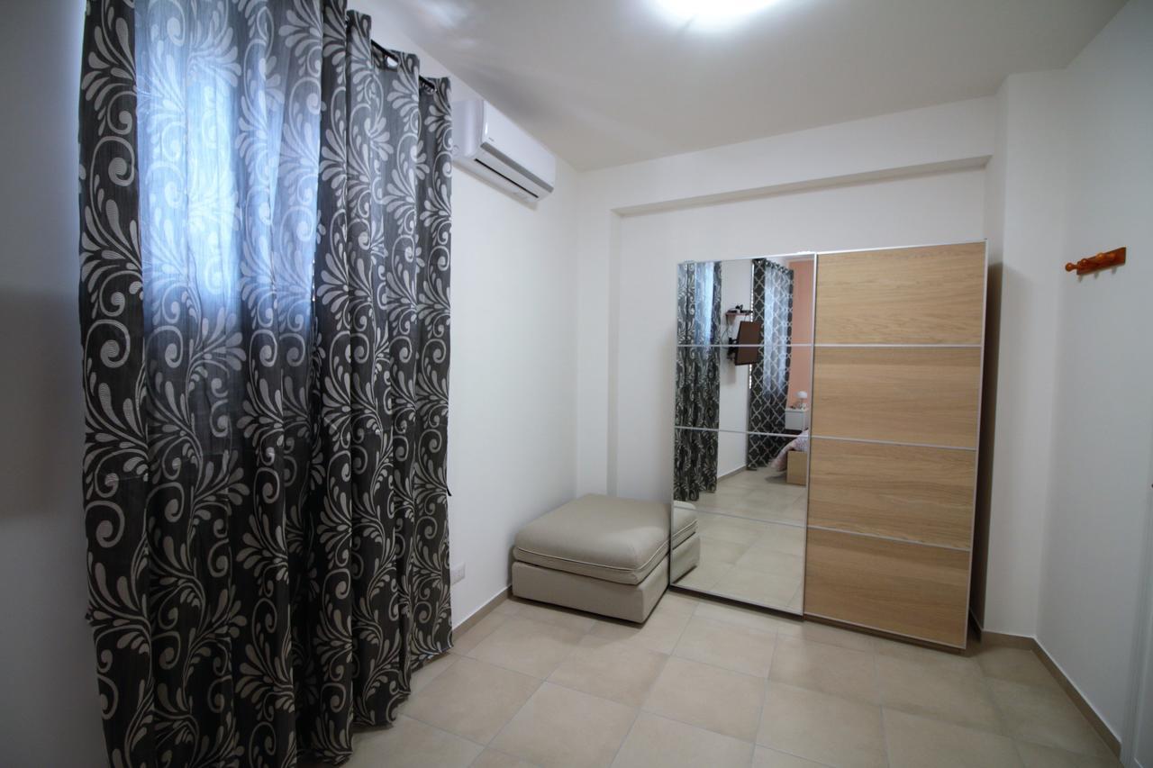 La Rosatea Bed & Breakfast Monreale Bagian luar foto