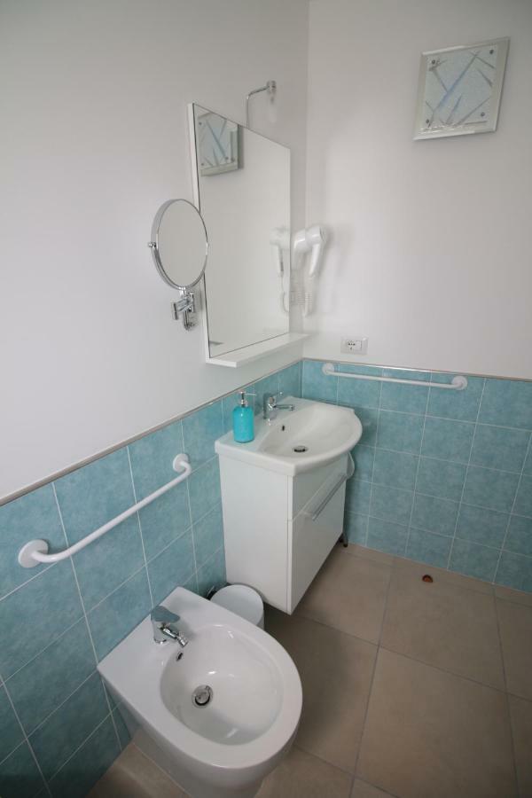 La Rosatea Bed & Breakfast Monreale Bagian luar foto